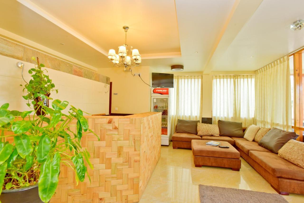 Crystal Beach Inn Malé Extérieur photo