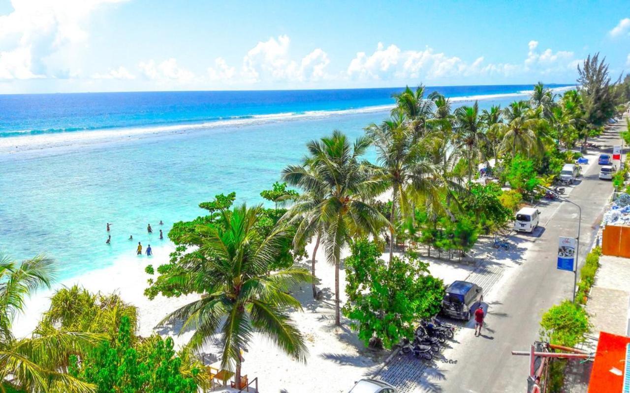 Crystal Beach Inn Malé Extérieur photo