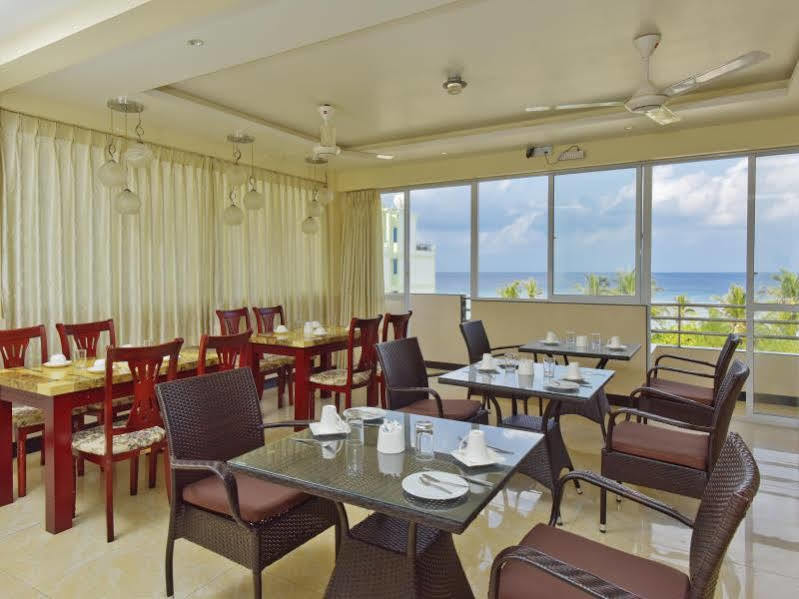 Crystal Beach Inn Malé Extérieur photo